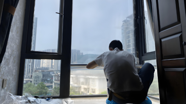 窗户玻璃贴膜过程中常见的错误有哪些？
