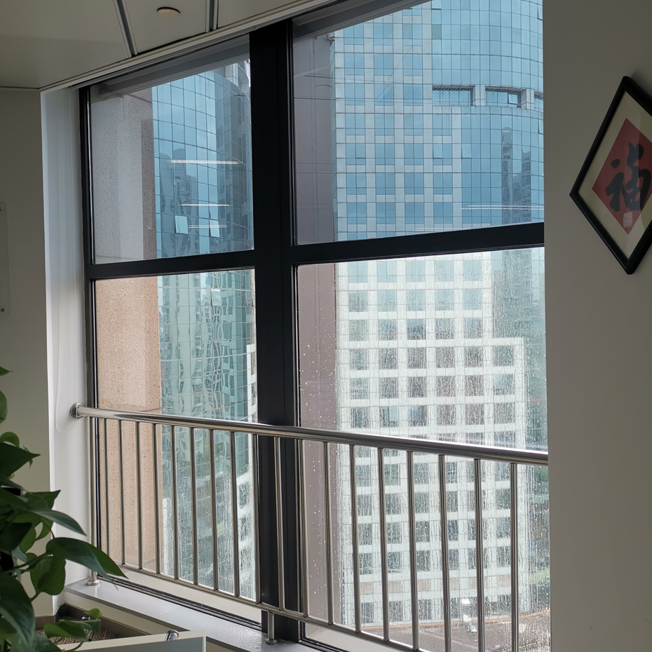办公室窗户贴隔热膜案例